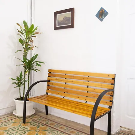 Valletta Waterfront Backyard Flat By Arcobnb