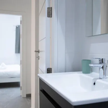 Apartment Valletta Waterfront Backyard Flat By Arcobnb *