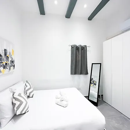 Valletta Waterfront Backyard Flat By Arcobnb