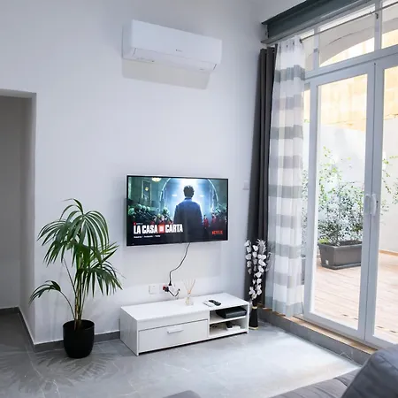 Valletta Waterfront Backyard Flat By Arcobnb Apartment Il-Furjana