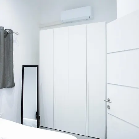 Valletta Waterfront Backyard Flat By Arco Collection Floriana