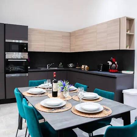 Valletta Waterfront Backyard Flat By Arcobnb Apartman