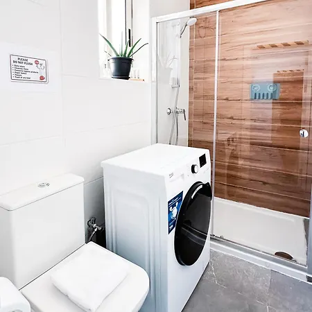 Valletta Waterfront Backyard Flat By Arco Collection Apartmán *