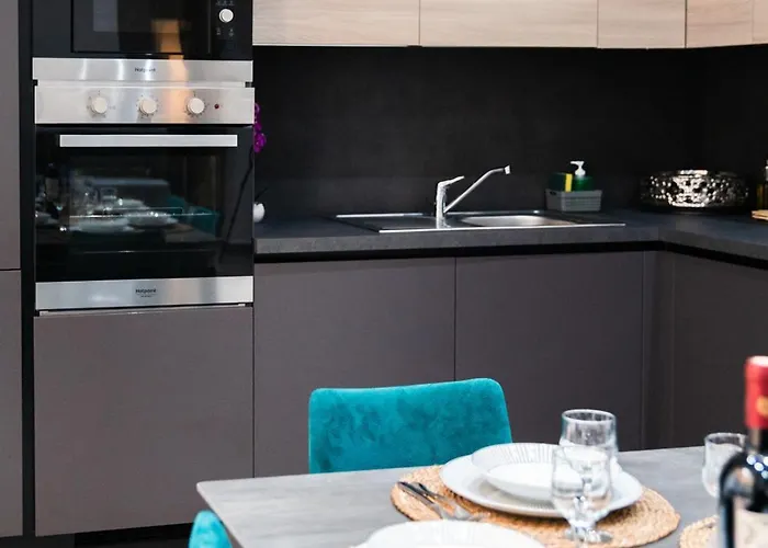 Valletta Waterfront Backyard Flat By Arco Collection Φλοριάνα