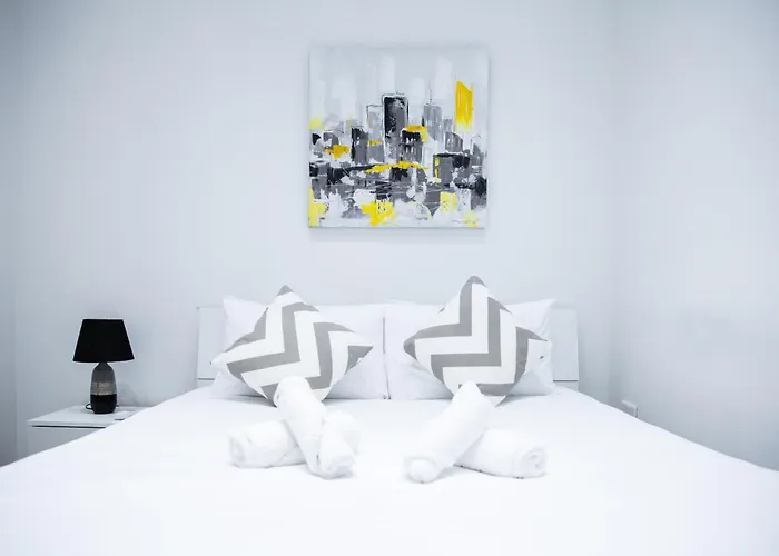 Valletta Waterfront Backyard Flat By Arco Collection דירה *